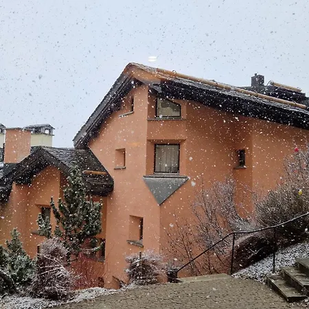 Chesa Bellaval, Haus La Vuolp 2 1 2-zimmerwohnung 公寓 *