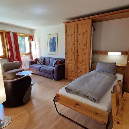 Chesa Bellaval, Haus La Vuolp 2 1 2-zimmerwohnung * Silvaplana